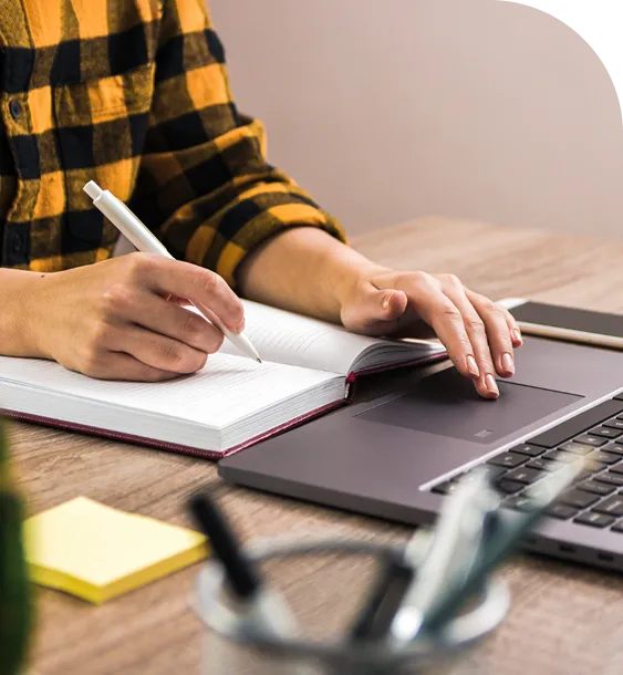 THE DETAILS THAT SHAPE A REVIEWER’S FIRST IMPRESSION